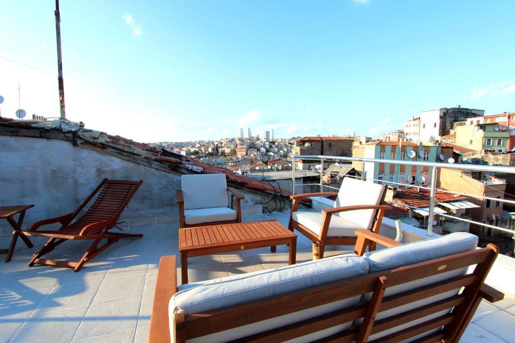 Nicoleport Hotel Istanbul Exterior photo