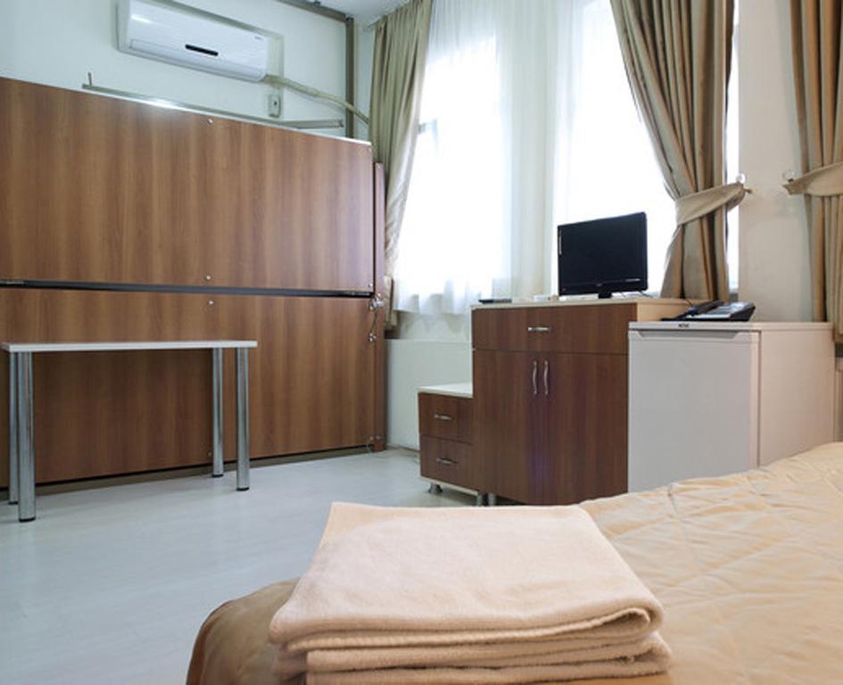 Nicoleport Hotel Istanbul Exterior photo